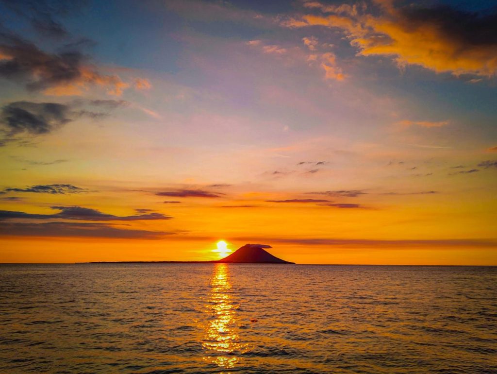 Sunset Pantai Tanjung Nameng